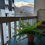 Le Nid De L'isard, Draps Et Serviettes Fournies 아파트