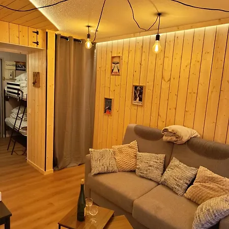 Le Nid De L'isard, Draps Et Serviettes Fournies アパート *