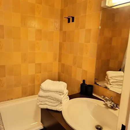 아파트 Le Nid De L'isard, Draps Et Serviettes Fournies 코트레